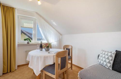 Immenstaad am Bodensee Apartment | Ferienwohnung Lilo