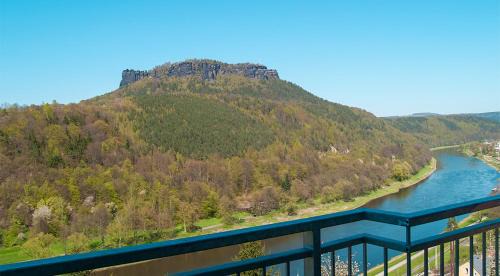 Konigstein an der Elbe Apartment | Ferienwohnung Liliensteinblick
