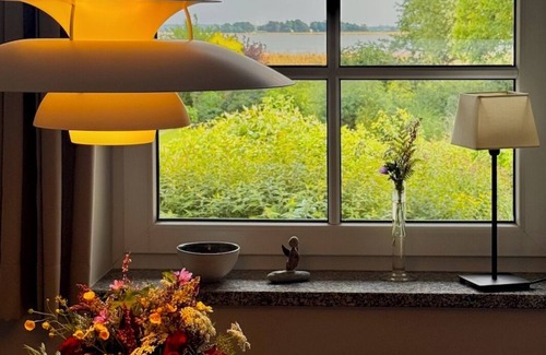 Wieck auf dem Darss Apartment | Ferienwohnung mit Südterrasse Direkt am Bodden