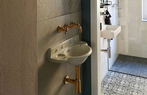Outer Neustadt Apartment | Ferienwohnung 1 mit 75 qm, 2 Schlafzimmer, 1 Wohn-schlafzimmer, Max. 6 Personen