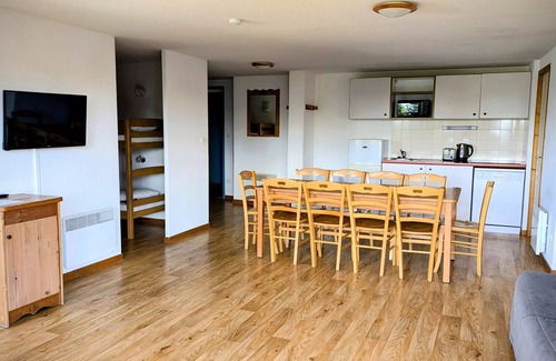 Chamrousse Apartment | Ferienwohnung 3 Zimmer 8/10 Personen In der Nähe von Pistes