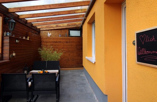 Anzhausen Apartment | Ferienwohnung 60qm mit Smart-tv und Lounge-ecke