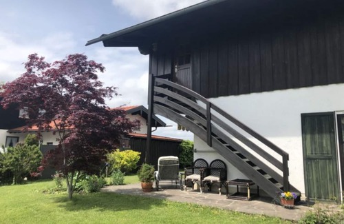 Grassau Apartment | Ferienwohnung 85 qm f. 2 - 5 Pers., 2 Schlafzimmer, Wohnküche mit Spülmasch., Wohnzimmer