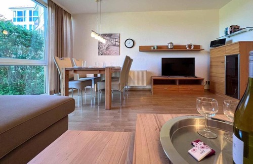 Duhnen Apartment | Ferienwohnung-9-mit-Schwimmbad-Sauna-Residenz-Passat-Doese