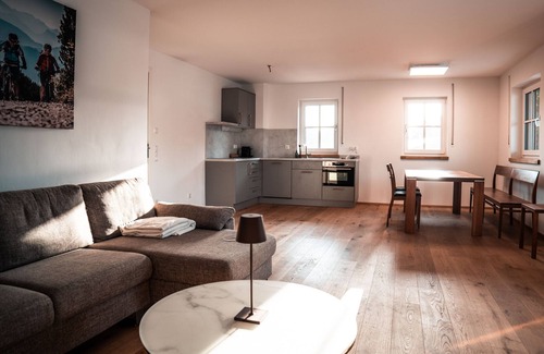 Stephanskirchen Apartment | Ferienwohnung/app. für 5 Gäste mit 110m² in Stephanskirchen