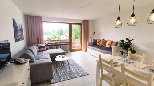 Missen-Wilhams Apartment | Ferienwohnung AlpenGlück im Ferienpark Oberallgäu mit Hallenbad, Sauna, WLAN