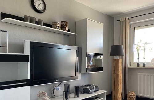 Osteel Apartment | Ferienwohnung Am Alten Deich mit Balkon