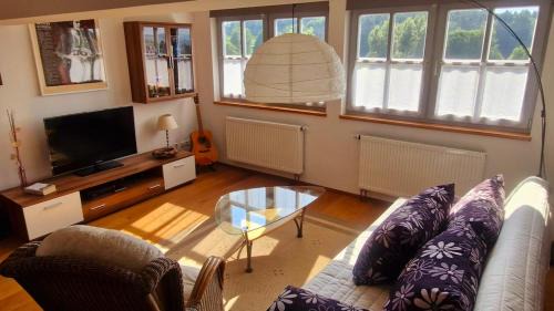 Cham Apartment | Ferienwohnung am Bühl