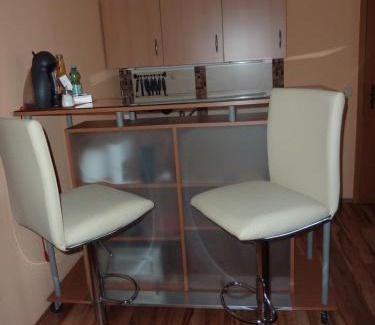 Bleckede Apartment | Ferienwohnung Am Deich