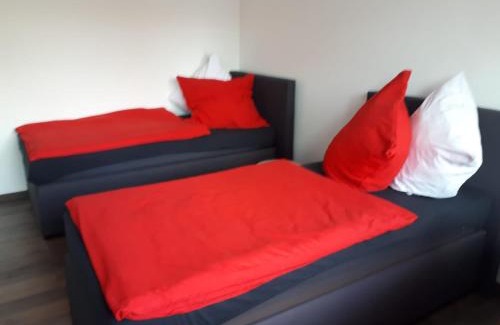 Lachendorf Apartment | Ferienwohnung am Schwimmteich
