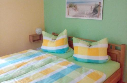 Ahrenshagen-Daskow Apartment | Ferienwohnung am Wald