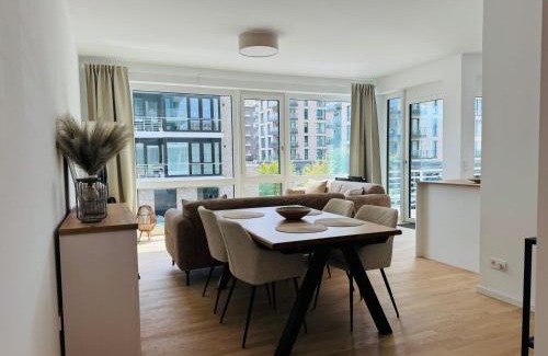 Mitte-Sud Apartment | Ferienwohnung am Yachthafen Port Marina