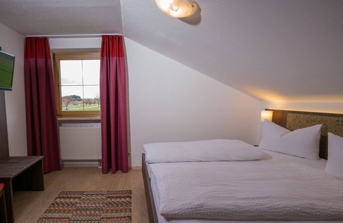 Obing Apartment | Ferienwohnung/app. für 5 Gäste mit 65m² in Obing