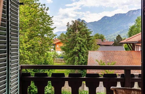 Unterammergau Apartment | Ferienwohnung Bergblick