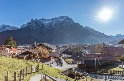 Mittenwald Apartment | Ferienwohnung Bernstein