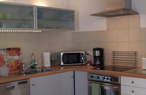 Issel Apartment | Ferienwohnung Berweiler
