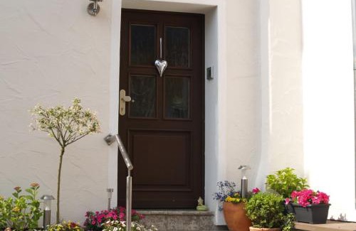 Issel Apartment | Ferienwohnung Berweiler