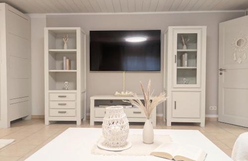 Hilzingen House | Ferienwohnung Blütenzauber in Idyllischer Lage Nähe Bodensee