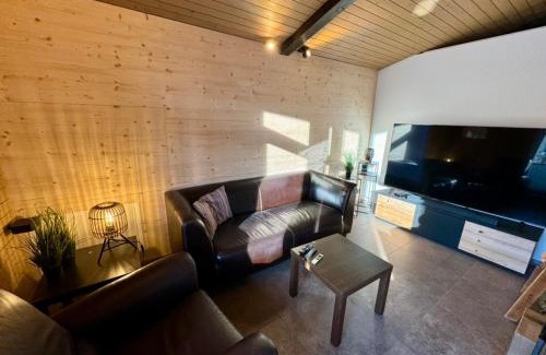 Alpthal Apartment | Ferienwohnung Brunni-Lodge direkt im Skigebiet