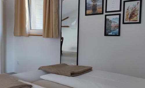 Traunstein Apartment | Ferienwohnung Chiemgauglück