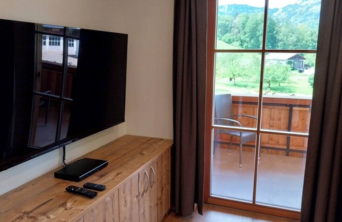 Marktschellenberg Apartment | Ferienwohnung Untersberg 60 qm mit 1 Schlafzimmer und Balkon