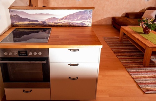 Prien am Chiemsee Apartment | Ferienwohnung 2, ruhige Lage, sep.Schlafzimmer, 58 qm
