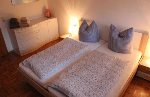 Betzigerode Apartment | Ferienwohnung Domes-Kreuzer