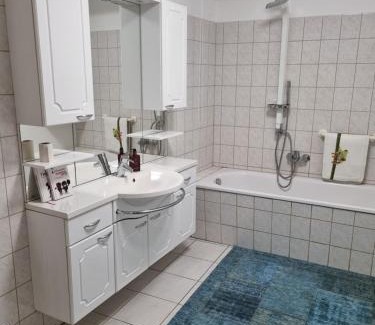 Katzow Apartment | Ferienwohnung Editha mit Wintergarten