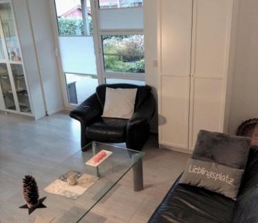 Fliegenberg Apartment | Ferienwohnung Elbe Diek