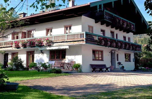 Inzell Apartment | Ferienwohnung für 4 Personen, 1 Schlaf- und 1 Wohn/schlafzimmer, 50 m²