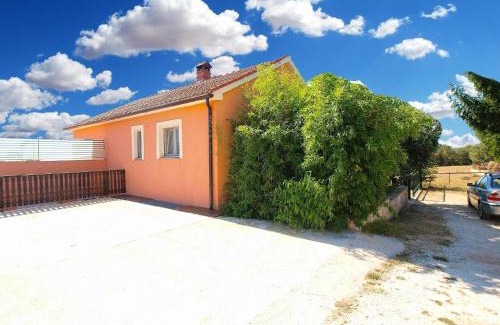 Peruski Apartment | Ferienwohnung für 8 Personen ca 100 qm in Peruski, Istrien Bucht von Raša