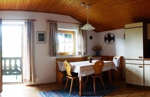 Kiefersfelden Apartment | Ferienwohnung für 4 Personen (47 qm)