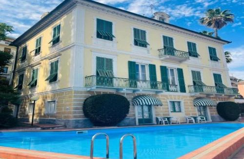 Imperia Apartment | Ferienwohnung für 4 in Maurizio