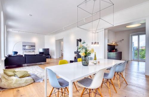 Putbus Apartment | Ferienwohnung Fürst Malte Loft I Design & Pool Putbus