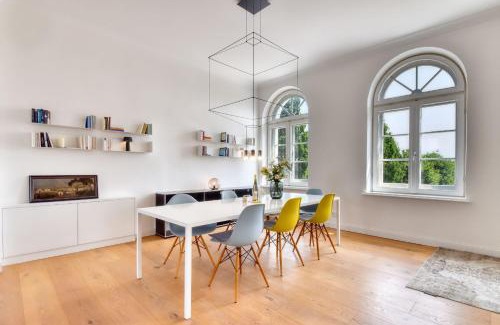 Putbus Apartment | Ferienwohnung Fürst Malte Loft I Design & Pool Putbus