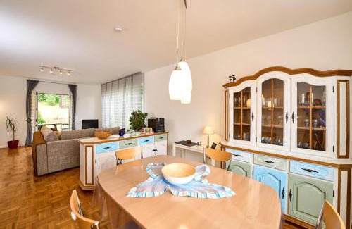 Daun Apartment | Ferienwohnung Haus Waldblick