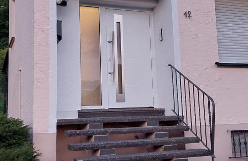 Daun Apartment | Ferienwohnung Haus Waldblick