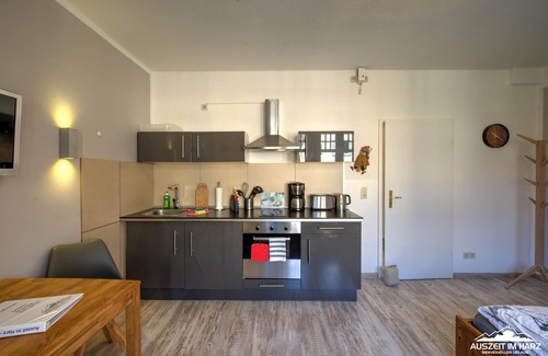 Mandelholz Apartment | Ferienwohnung Hexenstübchen