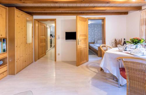Gaienhofen Apartment | Ferienwohnung Holl-Horn
