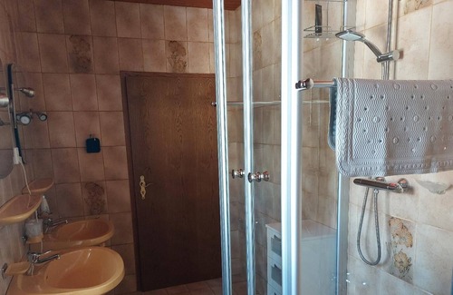 Neuschoenau Apartment | Ferienwohnung im 1. Stock für bis zu 3 Personen