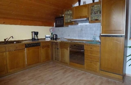 Freyung Apartment | Ferienwohnung im 1. Stock mit 2 Schlafzimmern und Wlan