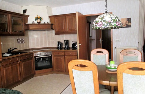 Weissenstadt Apartment | Ferienwohnung im 2. Stock mit Balkon