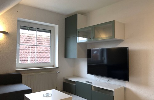 Neßmersiel Apartment | Ferienwohnung im Obergeschoß in Neßmersiel Ruhig und Zentral Gelegen
