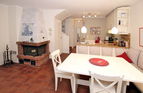 Wrixum Apartment | Ferienwohnung in Wrixum, mit 3- Zimmern auf 60m² im Reetdachhaus