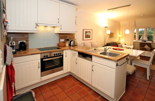 Wrixum Apartment | Ferienwohnung in Wrixum, mit 3- Zimmern auf 60m² im Reetdachhaus