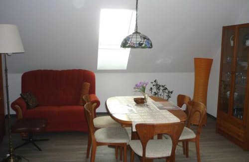 Oeversee Apartment | Ferienwohnung Klütz - Unterkunft mit 2 Schlafzimmern und modernem Bad