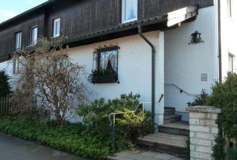 Bad Endorf Apartment | Ferienwohnung Lehmann