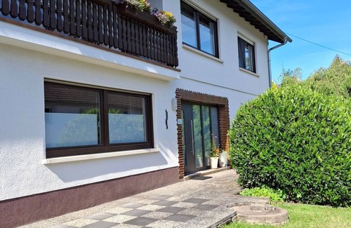 Neitersen Apartment | Ferienwohnung Leni, Deutschland