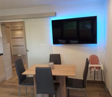 Kripp Apartment | Ferienwohnung Leonora
