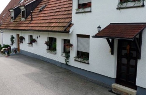 Goeppingen Apartment | Ferienwohnung Mack
